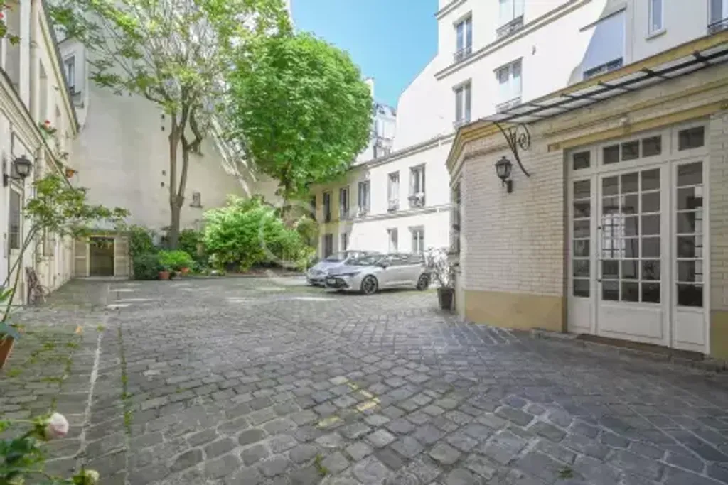 Achat appartement à vendre 5 pièces 115 m² - Paris 8ème arrondissement