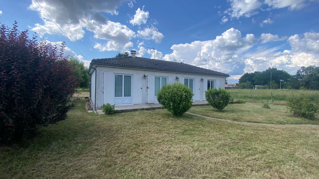 Achat maison à vendre 2 chambres 78 m² - La Lande-de-Fronsac