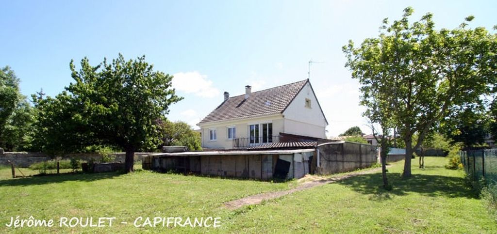 Achat maison à vendre 3 chambres 95 m² - Neuville-de-Poitou