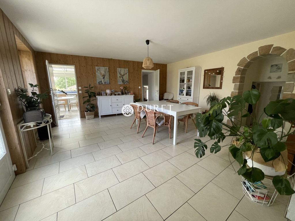 Achat maison à vendre 4 chambres 165 m² - Beaupréau-en-Mauges