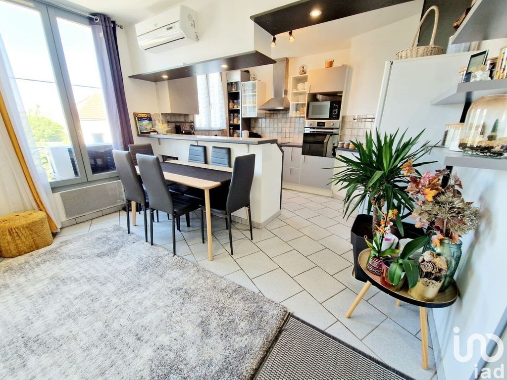 Achat appartement à vendre 2 pièces 46 m² - Livry-Gargan