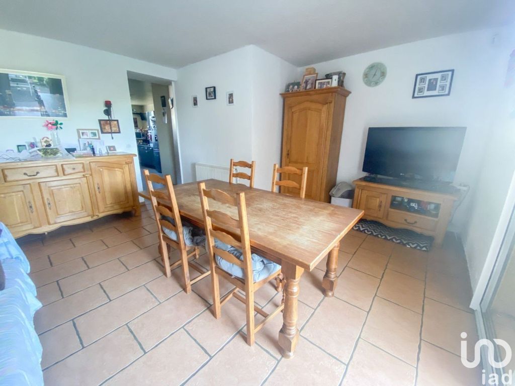 Achat maison à vendre 5 chambres 115 m² - Saulchery