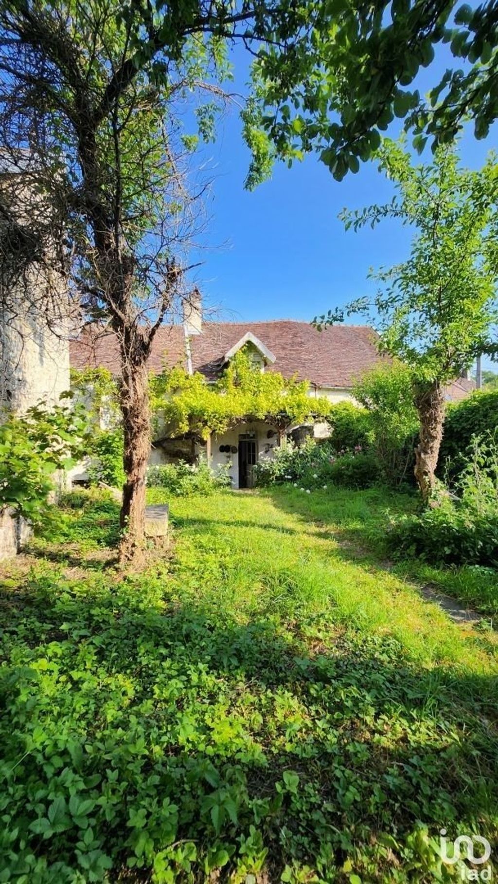 Achat maison à vendre 4 chambres 146 m² - Loches-sur-Ource