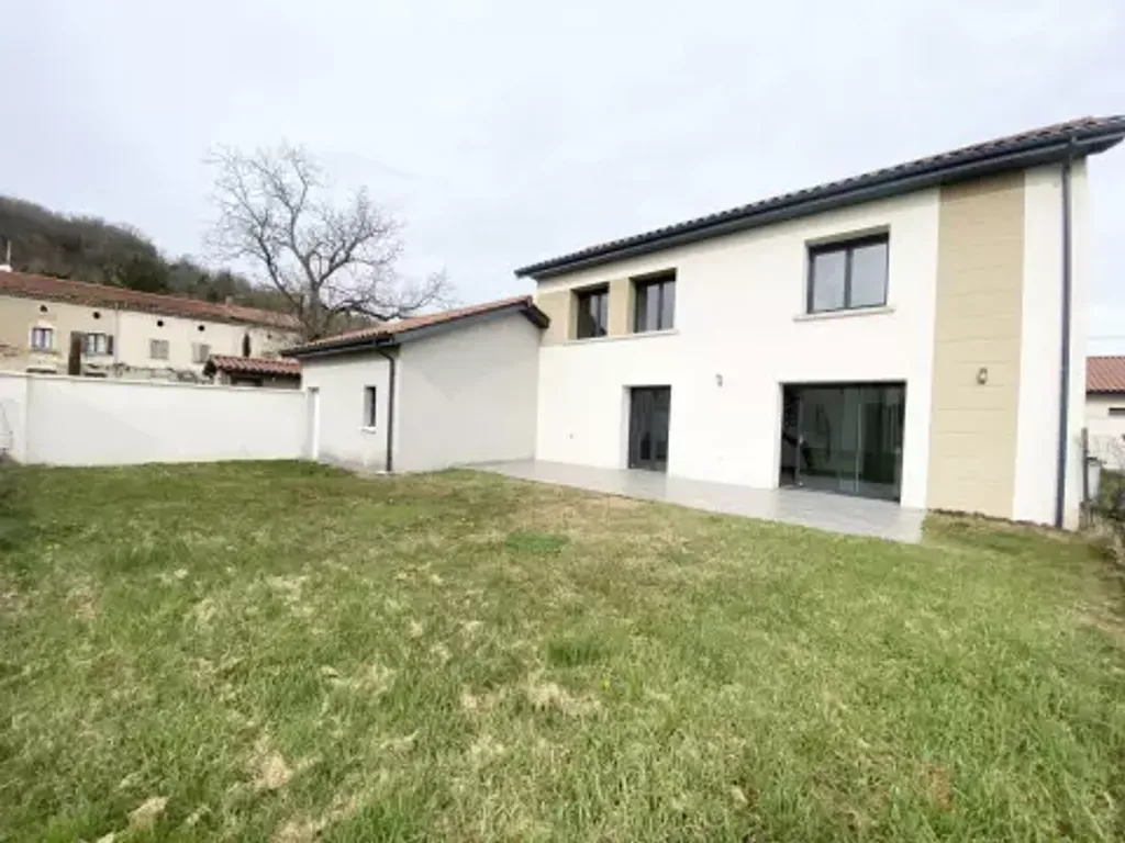 Achat maison à vendre 3 chambres 105 m² - Vienne