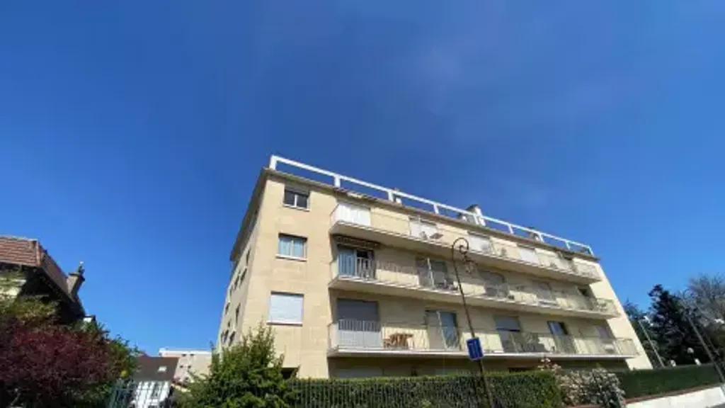 Achat appartement à vendre 4 pièces 92 m² - Enghien-les-Bains