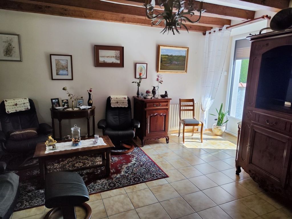 Achat maison 3 chambre(s) - Roumazières-Loubert