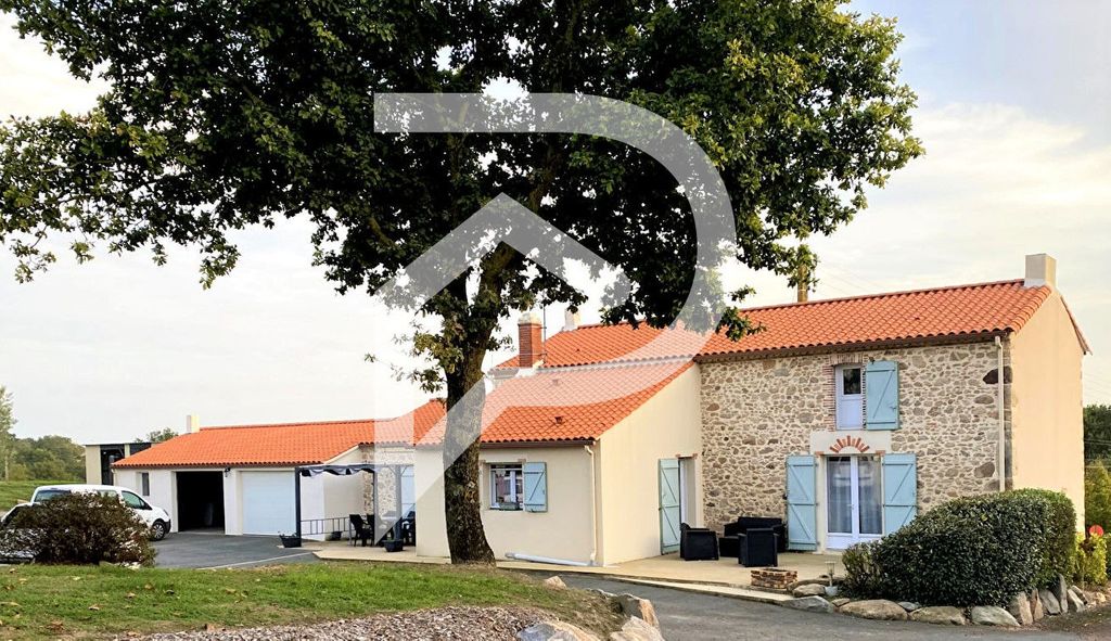 Achat maison à vendre 3 chambres 163 m² - Le Poiré-sur-Vie