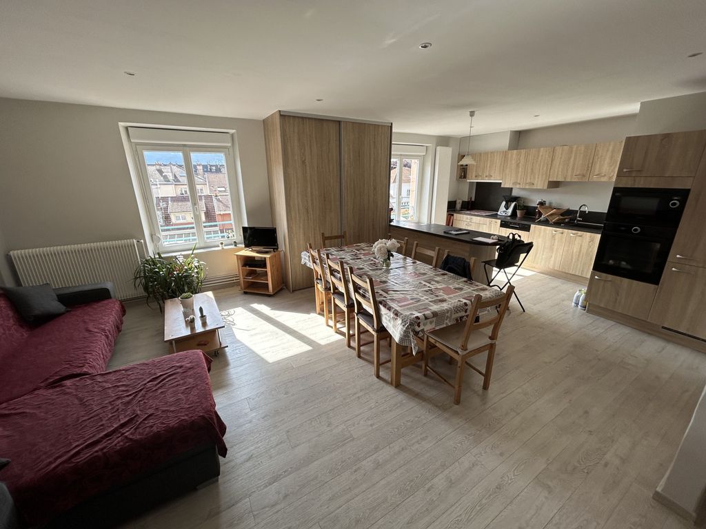 Achat appartement à vendre 4 pièces 102 m² - Saint-Dié-des-Vosges