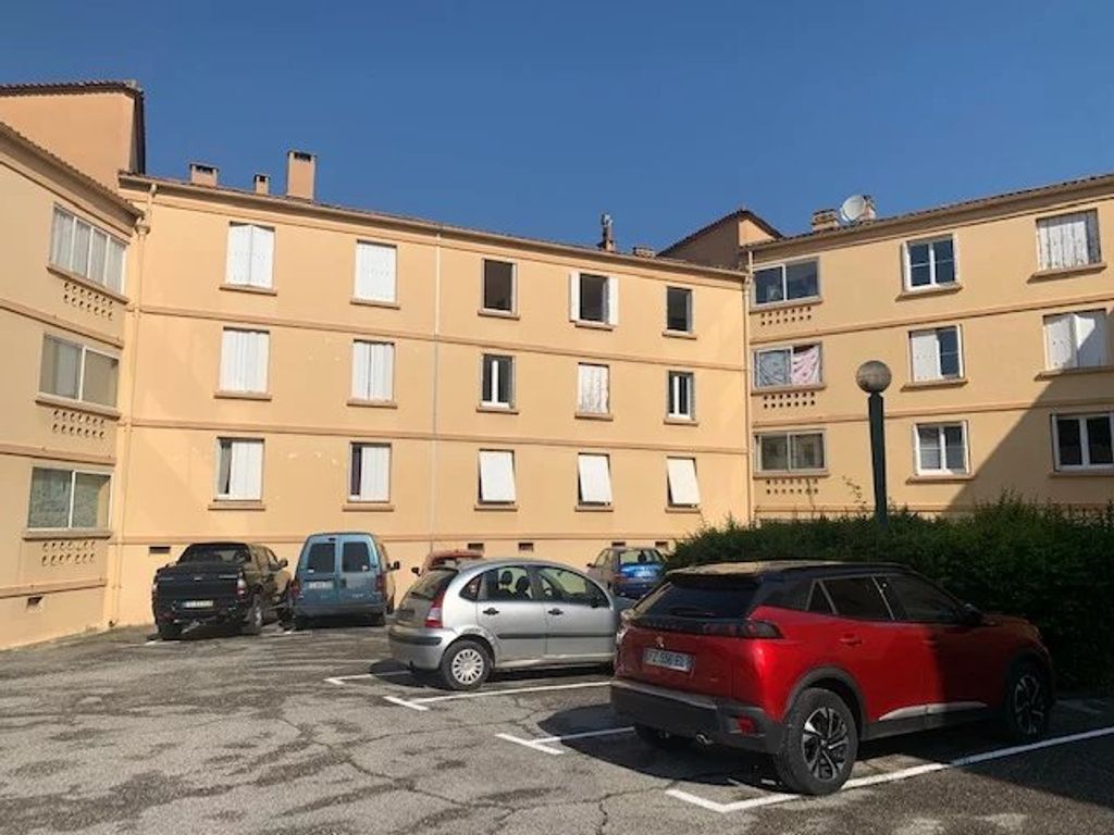 Achat appartement à vendre 4 pièces 65 m² - Brignoles