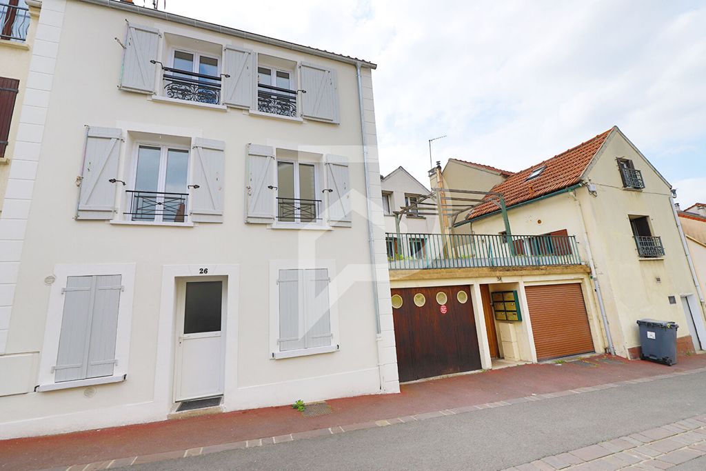 Achat maison à vendre 3 chambres 68 m² - Montesson