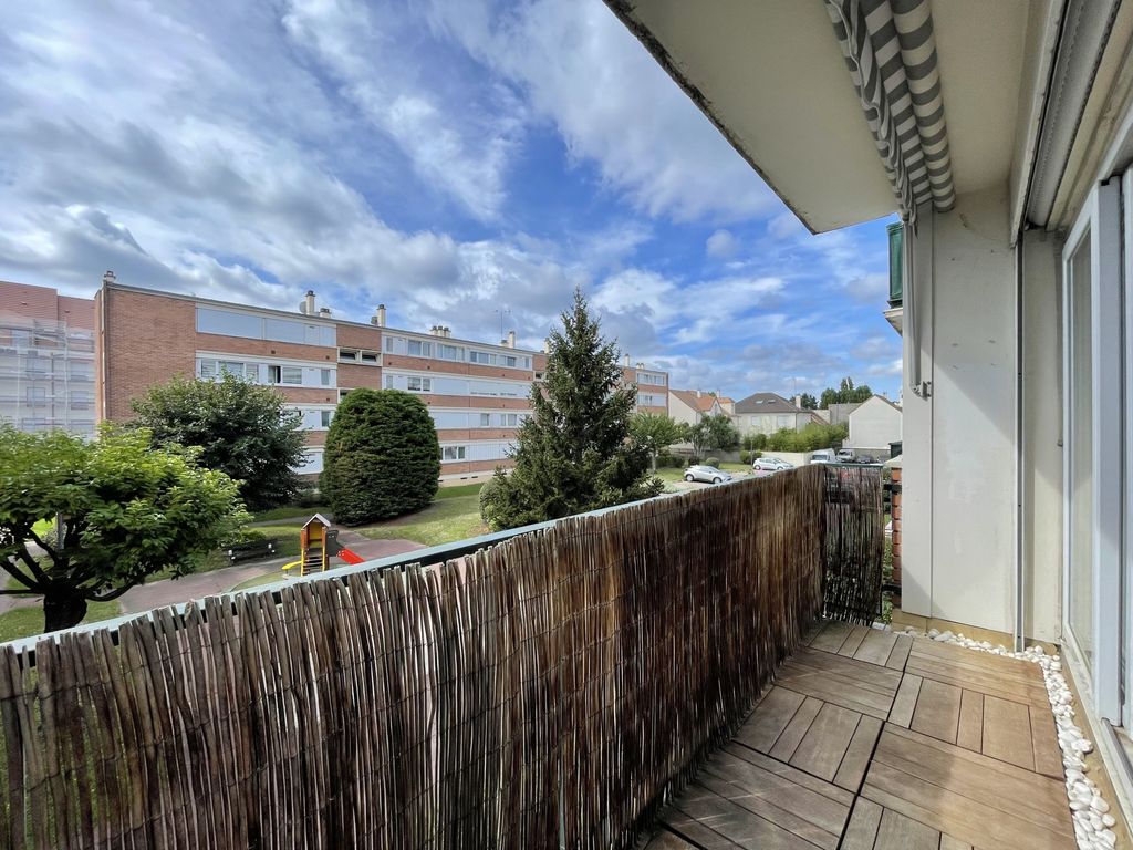 Achat appartement à vendre 5 pièces 93 m² - Montesson