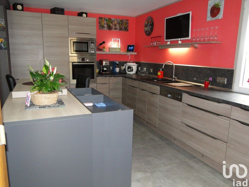 Achat maison à vendre 5 chambres 163 m² - Saint-André