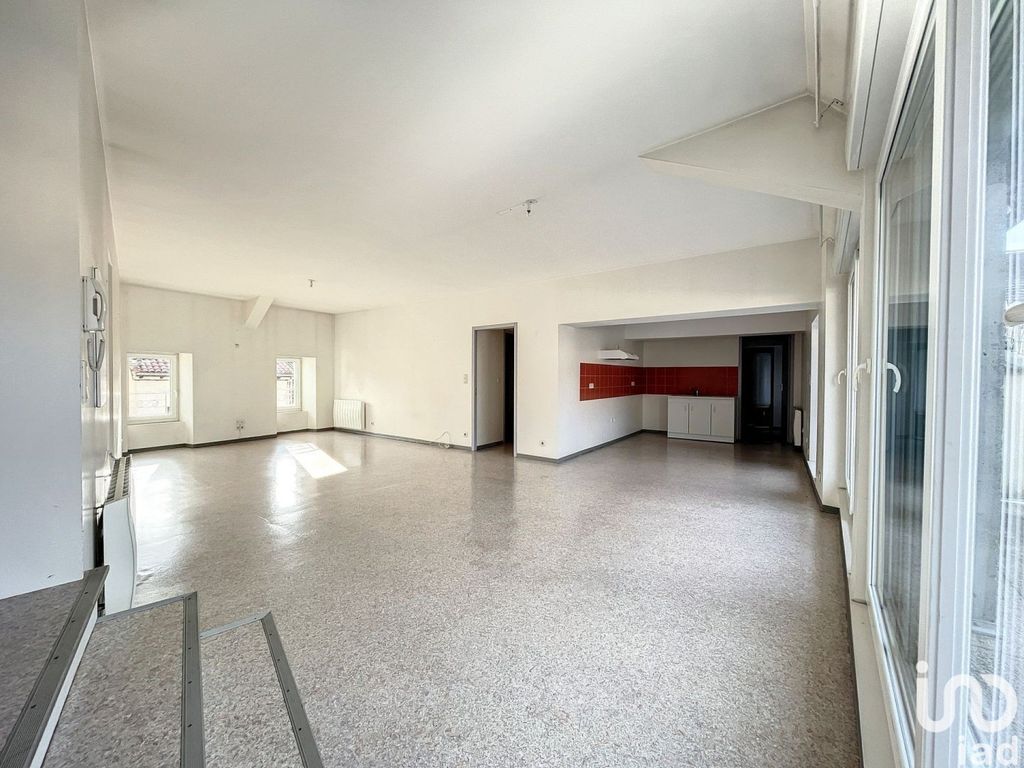 Achat appartement à vendre 4 pièces 109 m² - Saint-Affrique