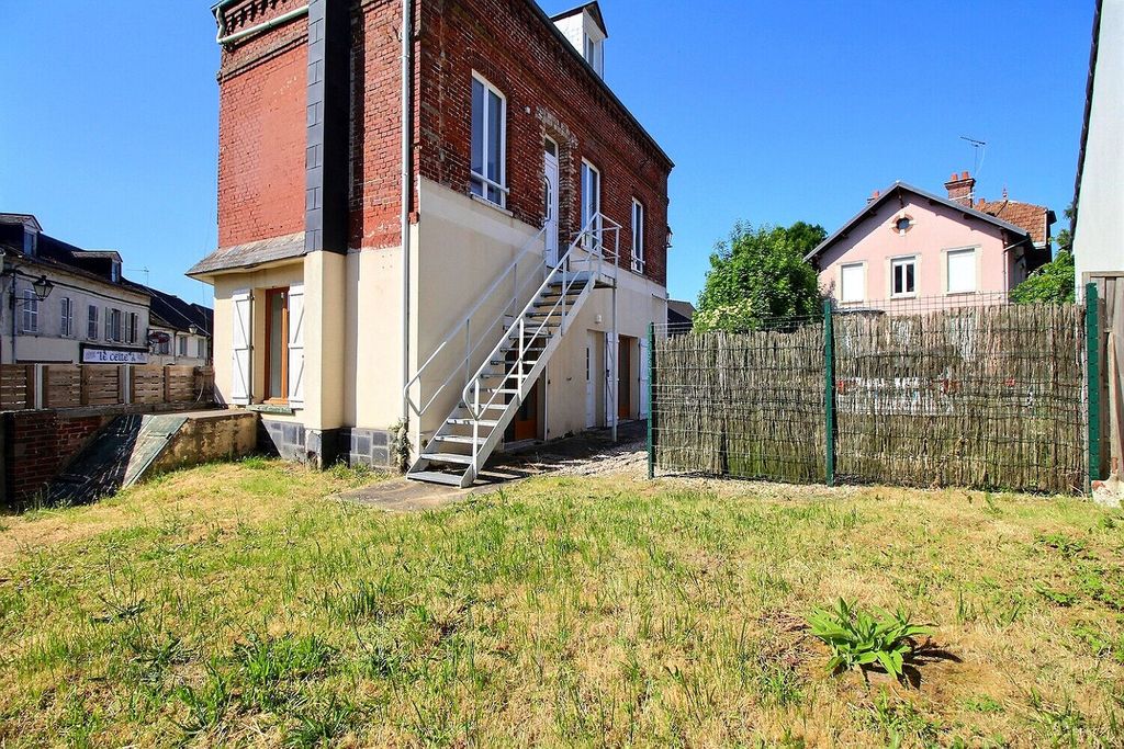 Achat maison à vendre 3 chambres 121 m² - Charleval