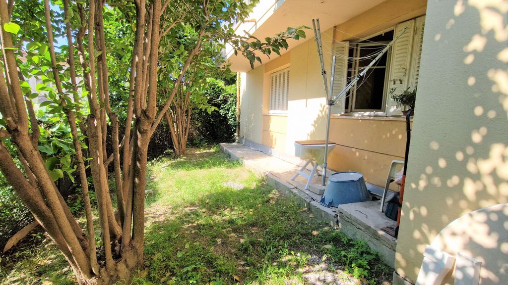 Achat appartement à vendre 2 pièces 43 m² - Nice