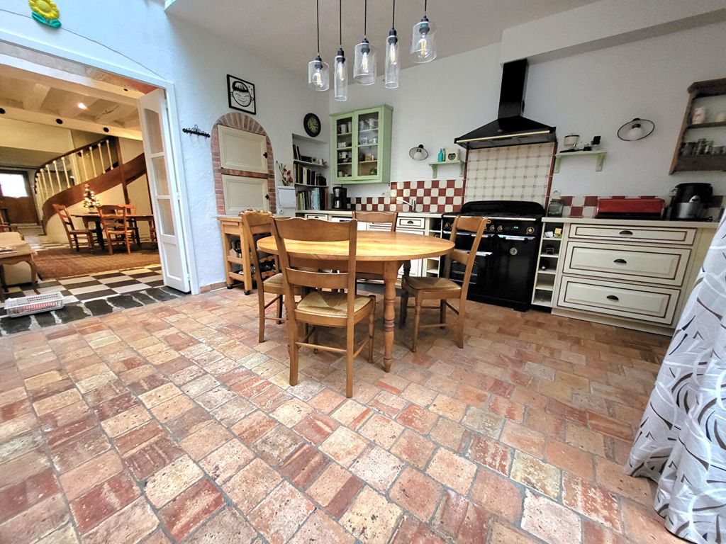 Achat maison à vendre 4 chambres 200 m² - Chalonnes-sur-Loire