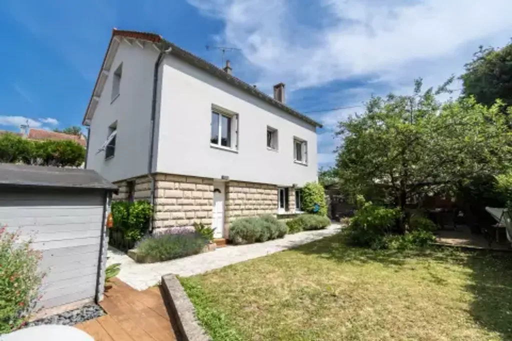Achat maison à vendre 4 chambres 189 m² - Soisy-sous-Montmorency