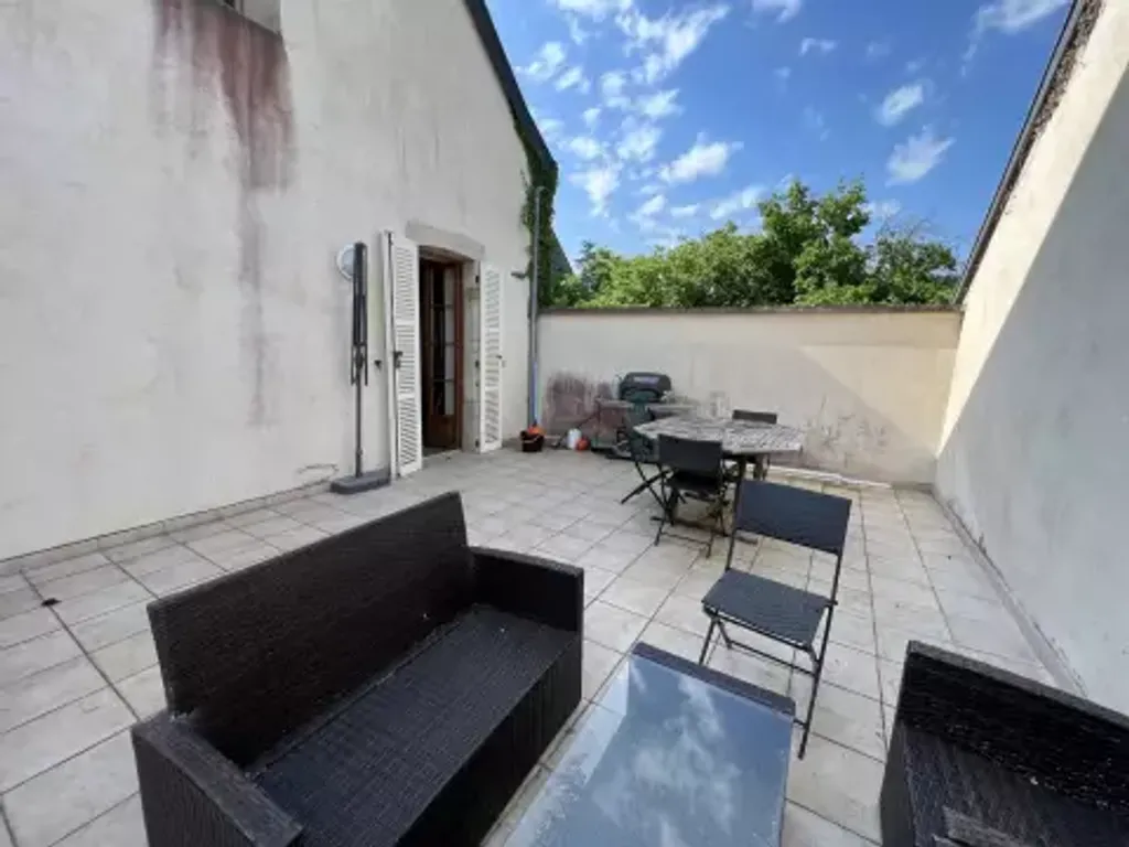 Achat maison à vendre 5 chambres 117 m² - Savigny-lès-Beaune