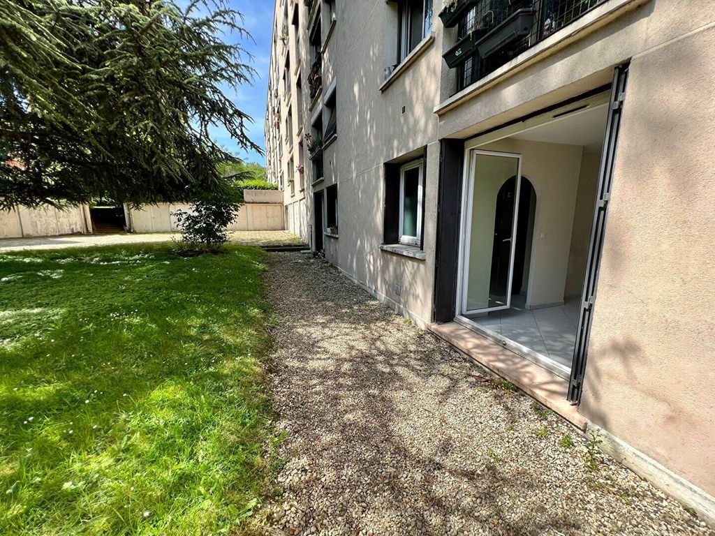 Achat appartement à vendre 3 pièces 52 m² - Pantin