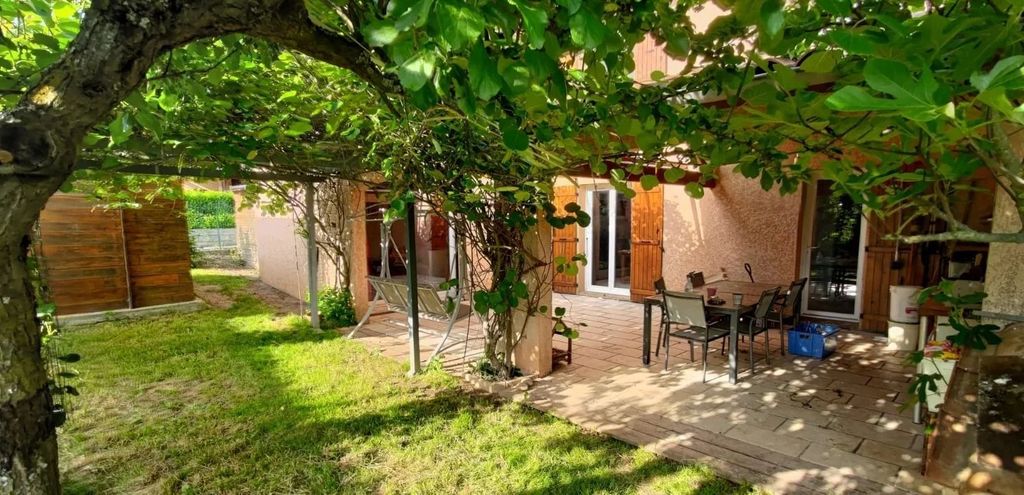 Achat maison à vendre 4 chambres 119 m² - Estrablin