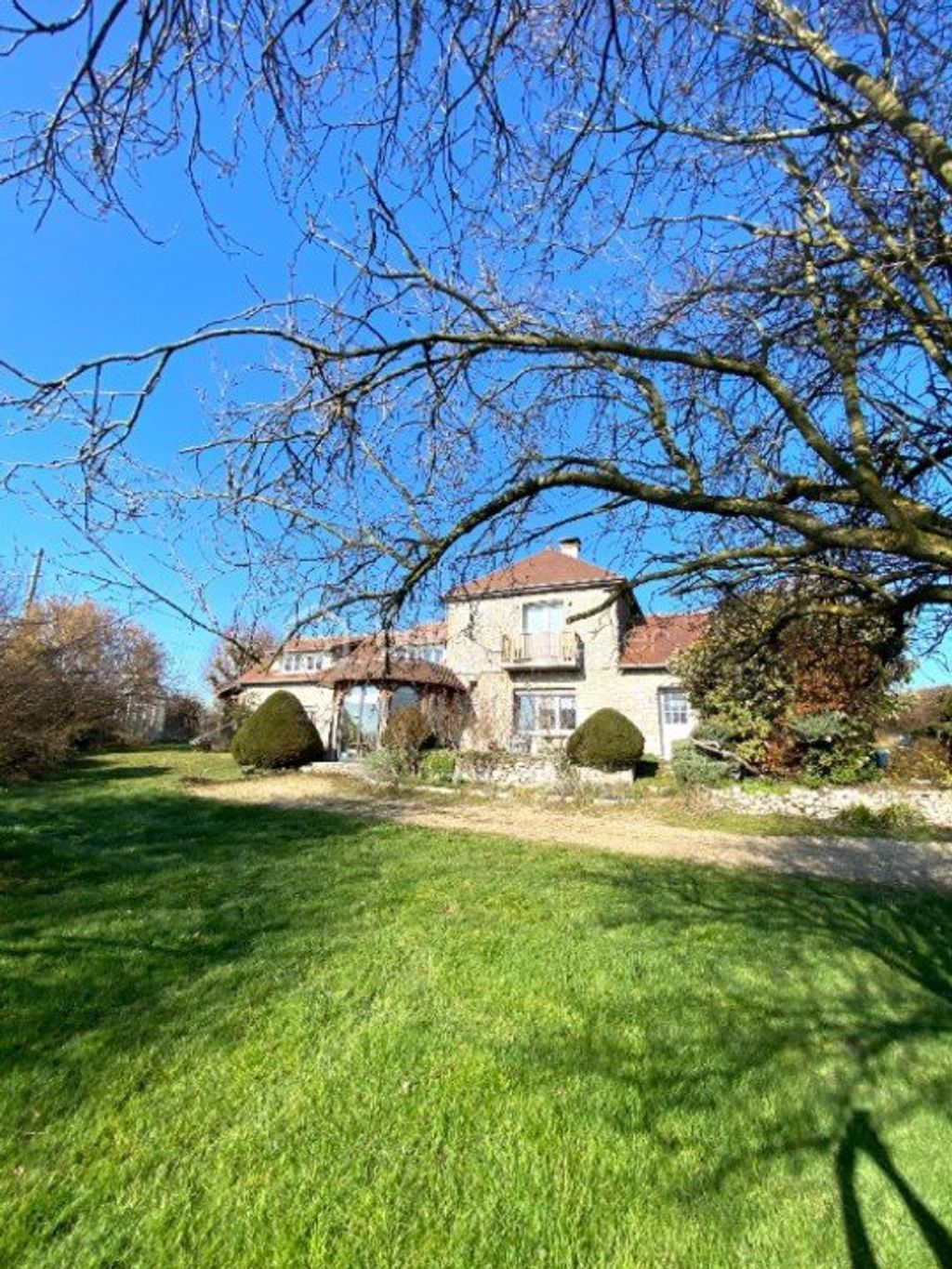 Achat maison à vendre 5 chambres 230 m² - Montchauvet