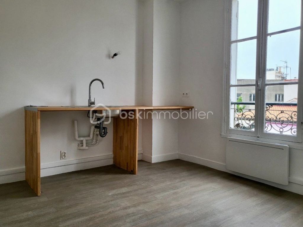 Achat appartement à vendre 2 pièces 22 m² - Les Lilas