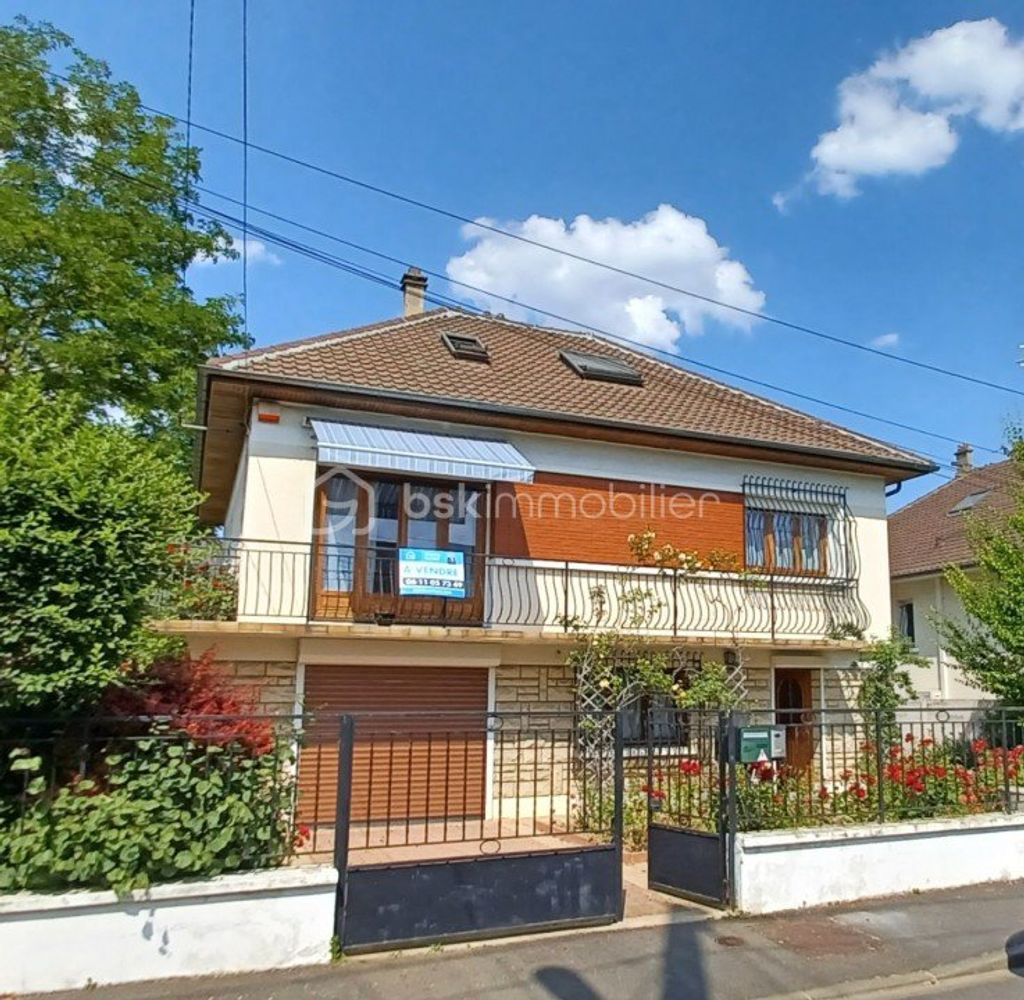 Achat maison à vendre 4 chambres 149 m² - Athis-Mons