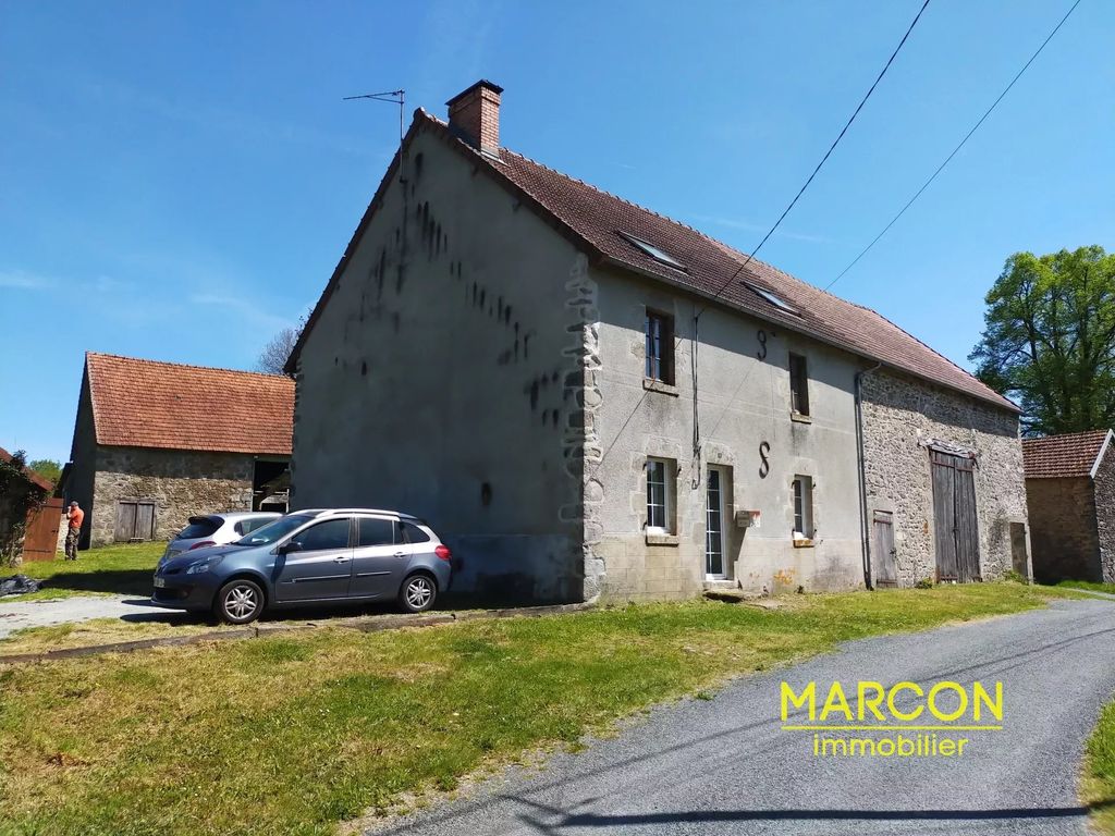 Achat maison à vendre 4 chambres 150 m² - Saint-Maurice-la-Souterraine