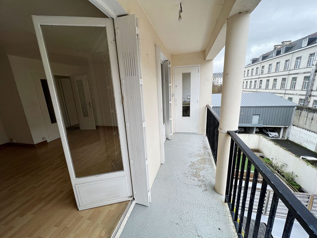 Achat appartement à vendre 4 pièces 90 m² - Saint-Brieuc