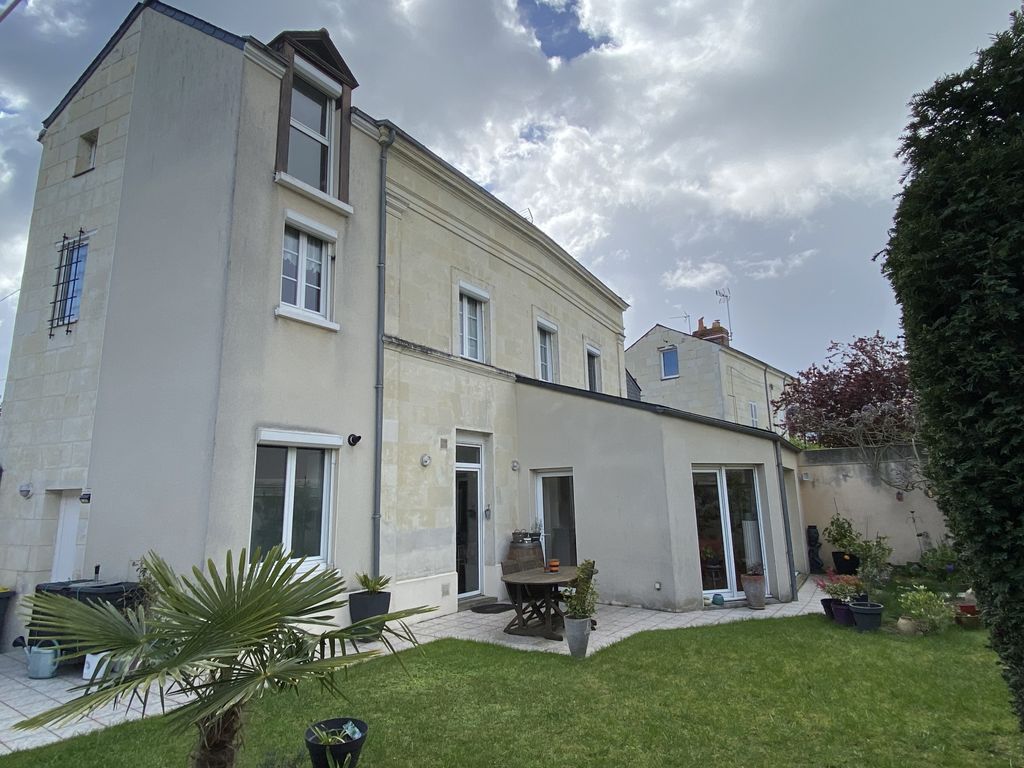 Achat maison à vendre 5 chambres 180 m² - Saumur