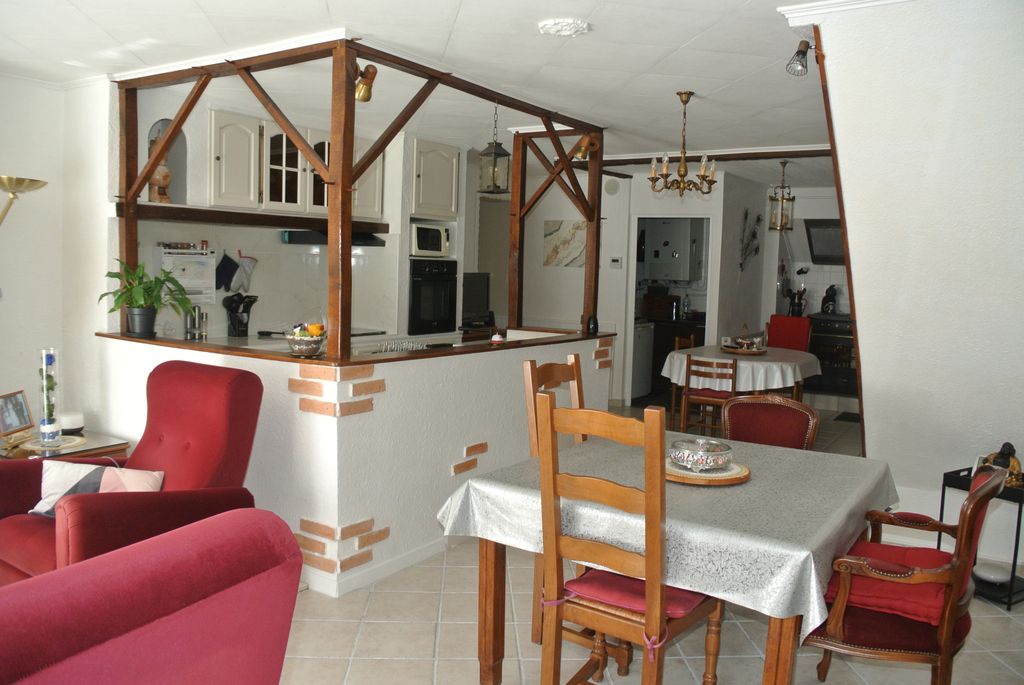 Achat maison à vendre 4 chambres 143 m² - Fourques-sur-Garonne