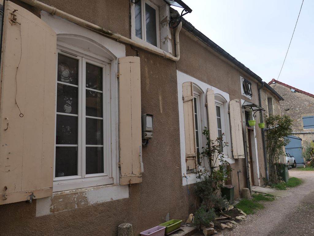 Achat maison à vendre 2 chambres 70 m² - Tannay