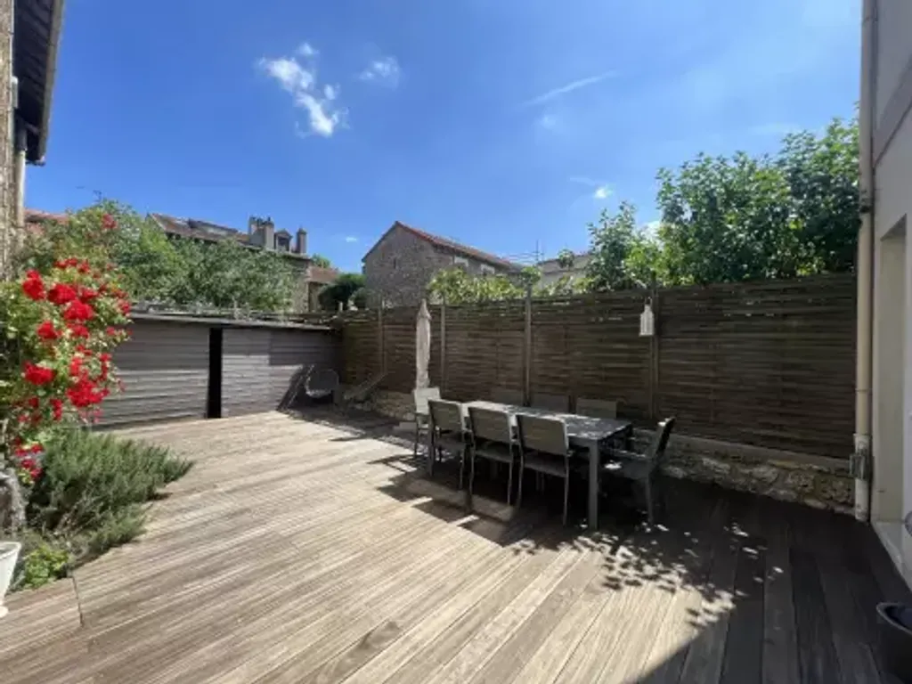 Achat maison à vendre 4 chambres 176 m² - Clamart