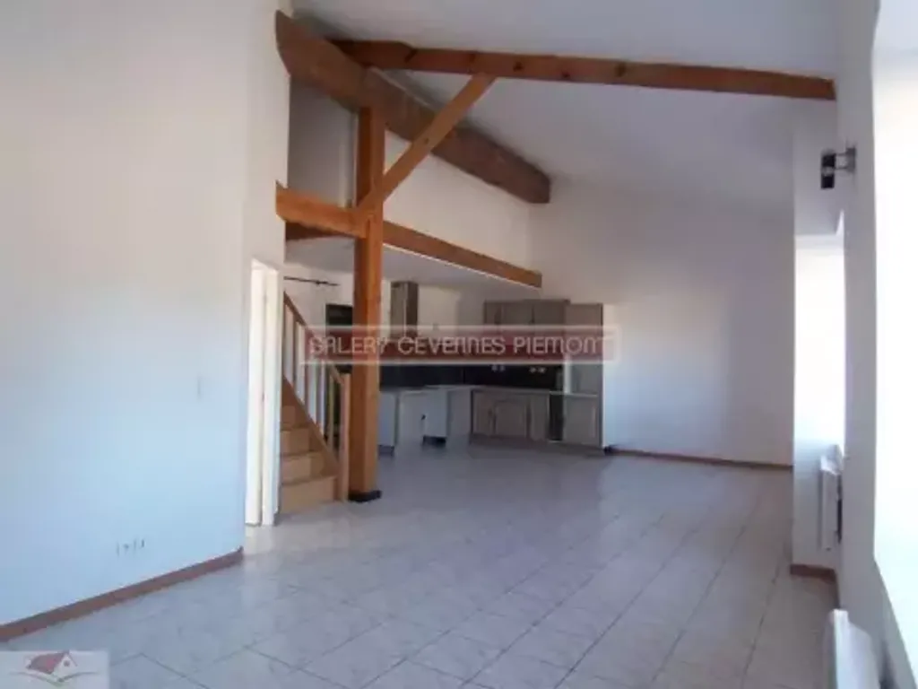 Achat appartement 4 pièce(s) Maruéjols-lès-Gardon