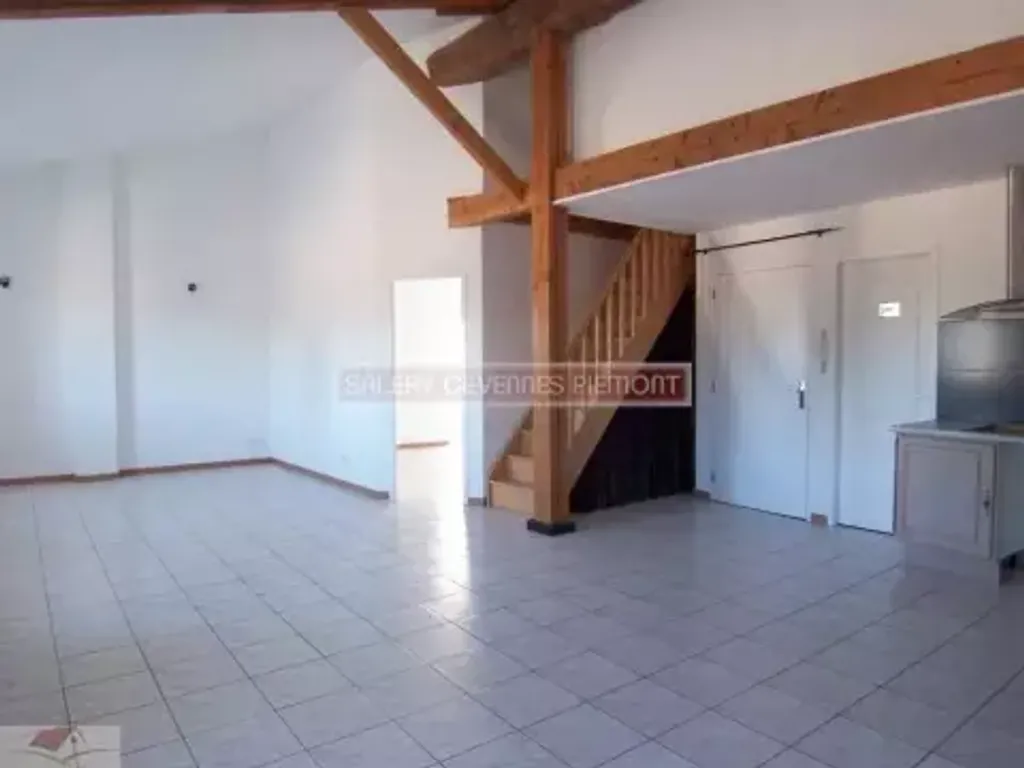 Achat duplex à vendre 4 pièces 91 m² - Maruéjols-lès-Gardon