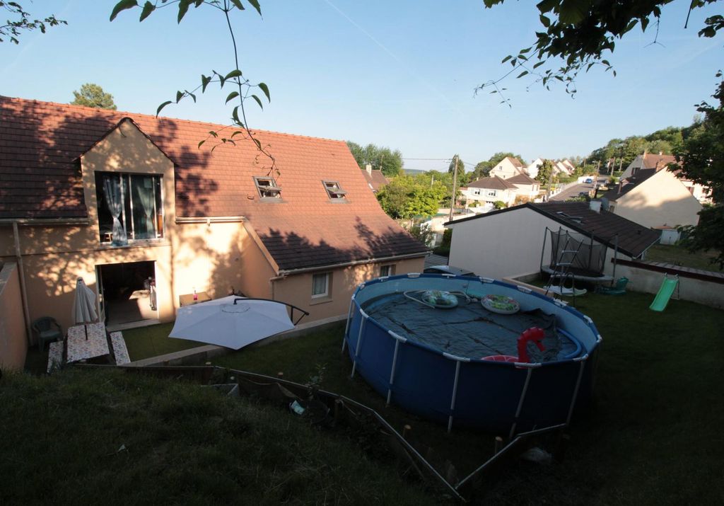 Achat maison à vendre 3 chambres 96 m² - Janville