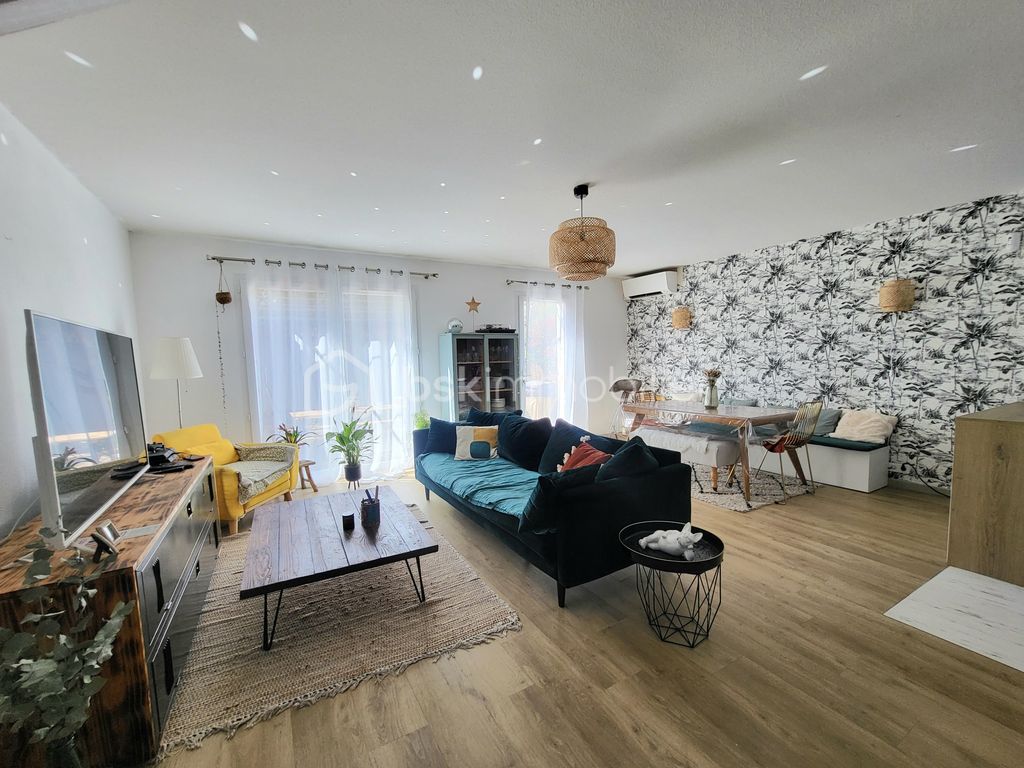 Achat maison à vendre 3 chambres 90 m² - Vendres