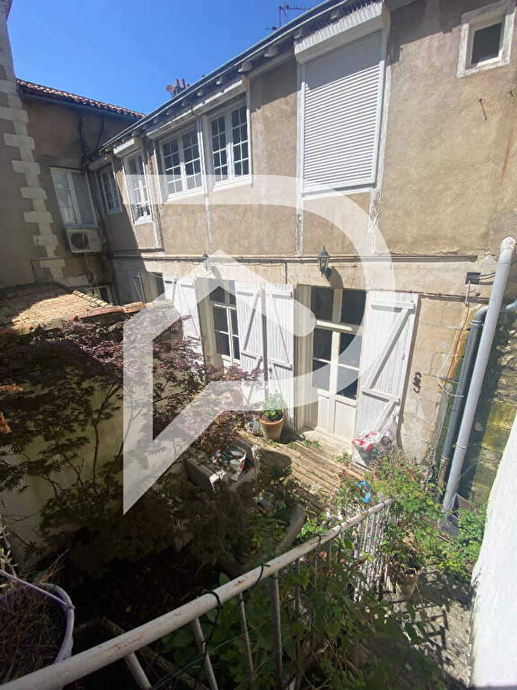 Achat appartement à vendre 4 pièces 99 m² - Poitiers