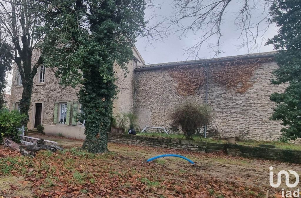 Achat maison à vendre 5 chambres 220 m² - Forcalquier