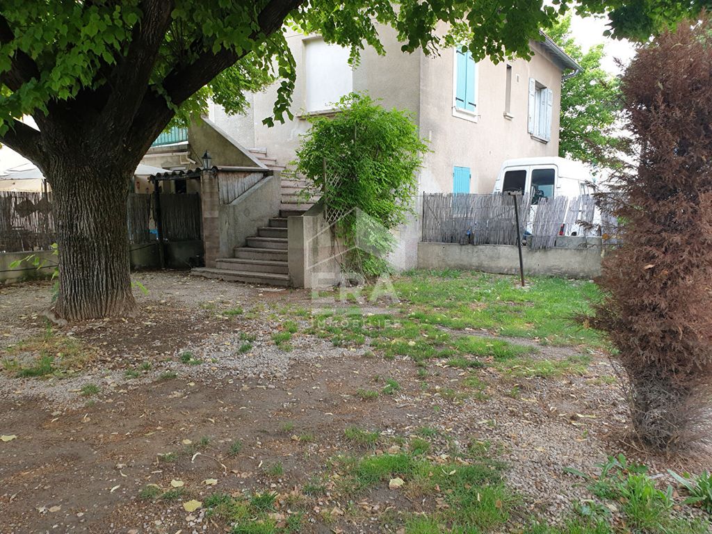 Achat maison à vendre 5 chambres 170 m² - L'Isle-sur-la-Sorgue