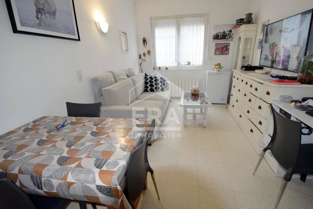 Achat appartement à vendre 2 pièces 42 m² - Royan