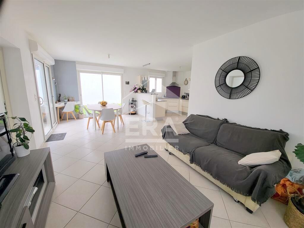 Achat maison à vendre 5 chambres 109 m² - Royan