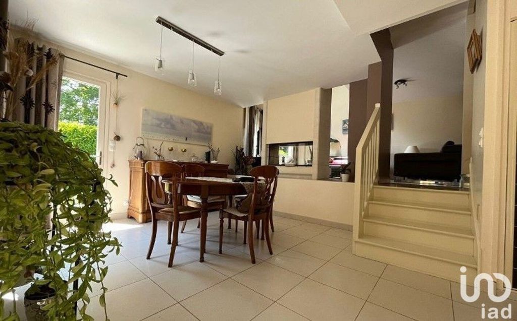 Achat maison à vendre 5 chambres 141 m² - Thorigné-Fouillard