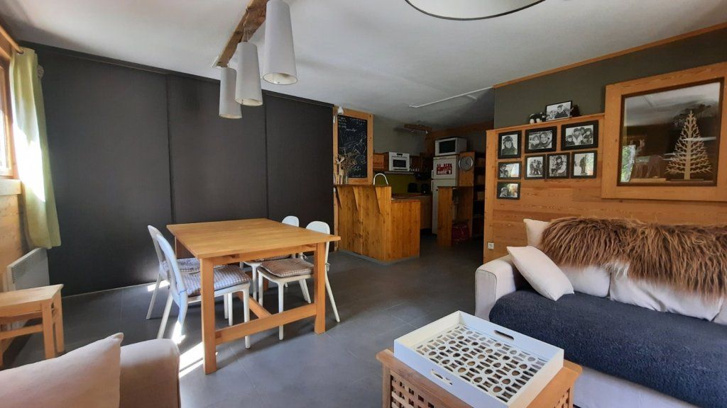 Achat appartement à vendre 3 pièces 53 m² - Montgenèvre