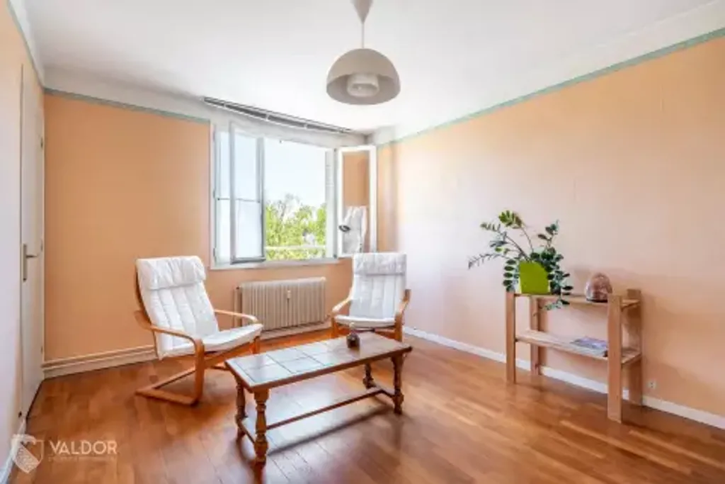 Achat appartement à vendre 3 pièces 58 m² - Corcelles-en-Beaujolais
