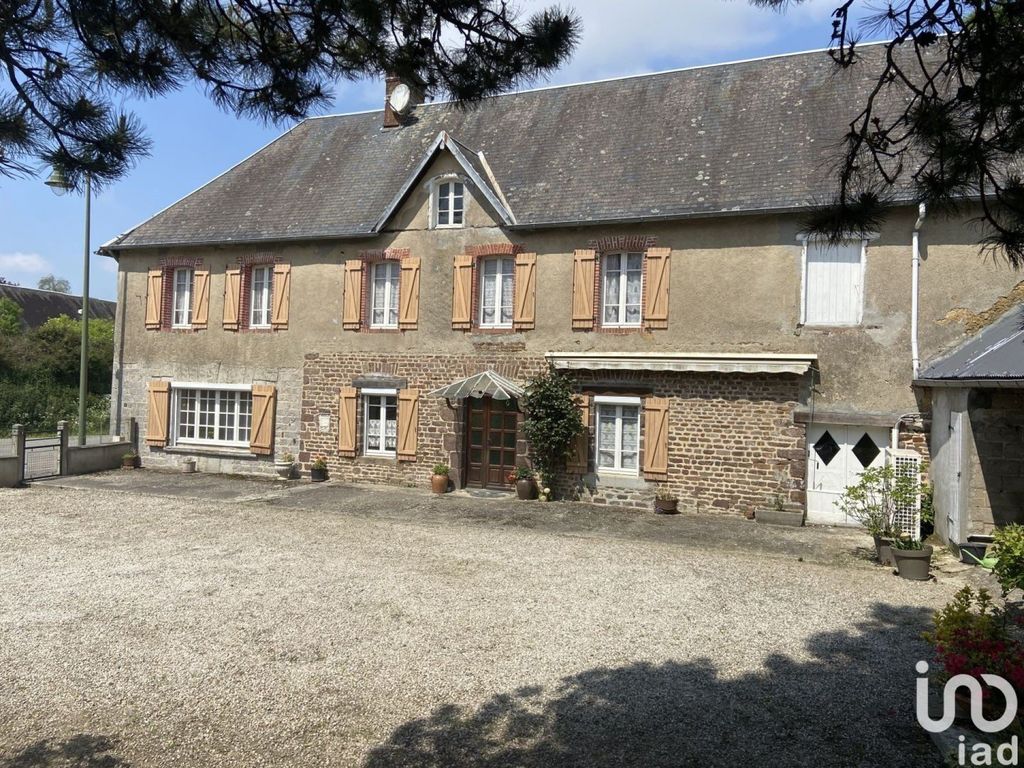 Achat maison à vendre 5 chambres 136 m² - Le Mesnil-Aubert