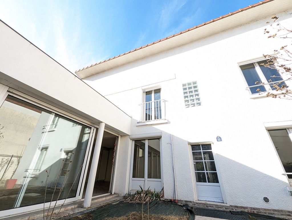 Achat maison à vendre 4 chambres 121 m² - Fontenay-sous-Bois