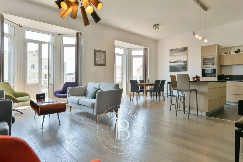 Achat appartement à vendre 4 pièces 143 m² - Lyon 6ème arrondissement