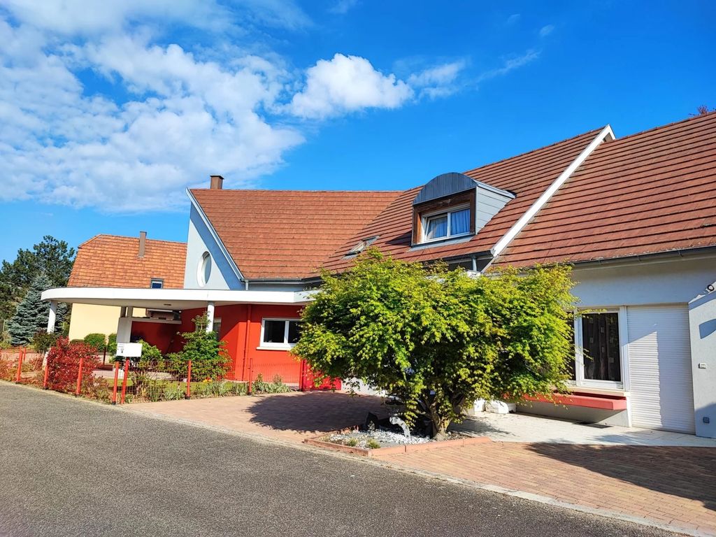 Achat maison à vendre 5 chambres 220 m² - Niedernai