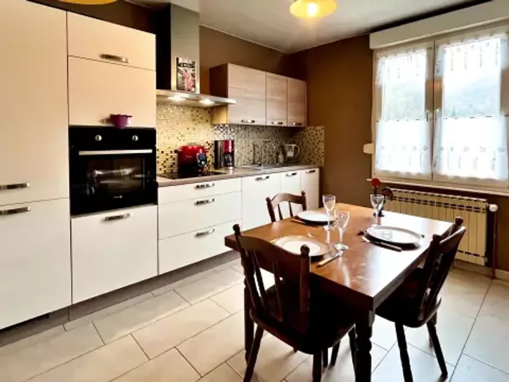 Achat maison à vendre 2 chambres 97 m² - Ottange